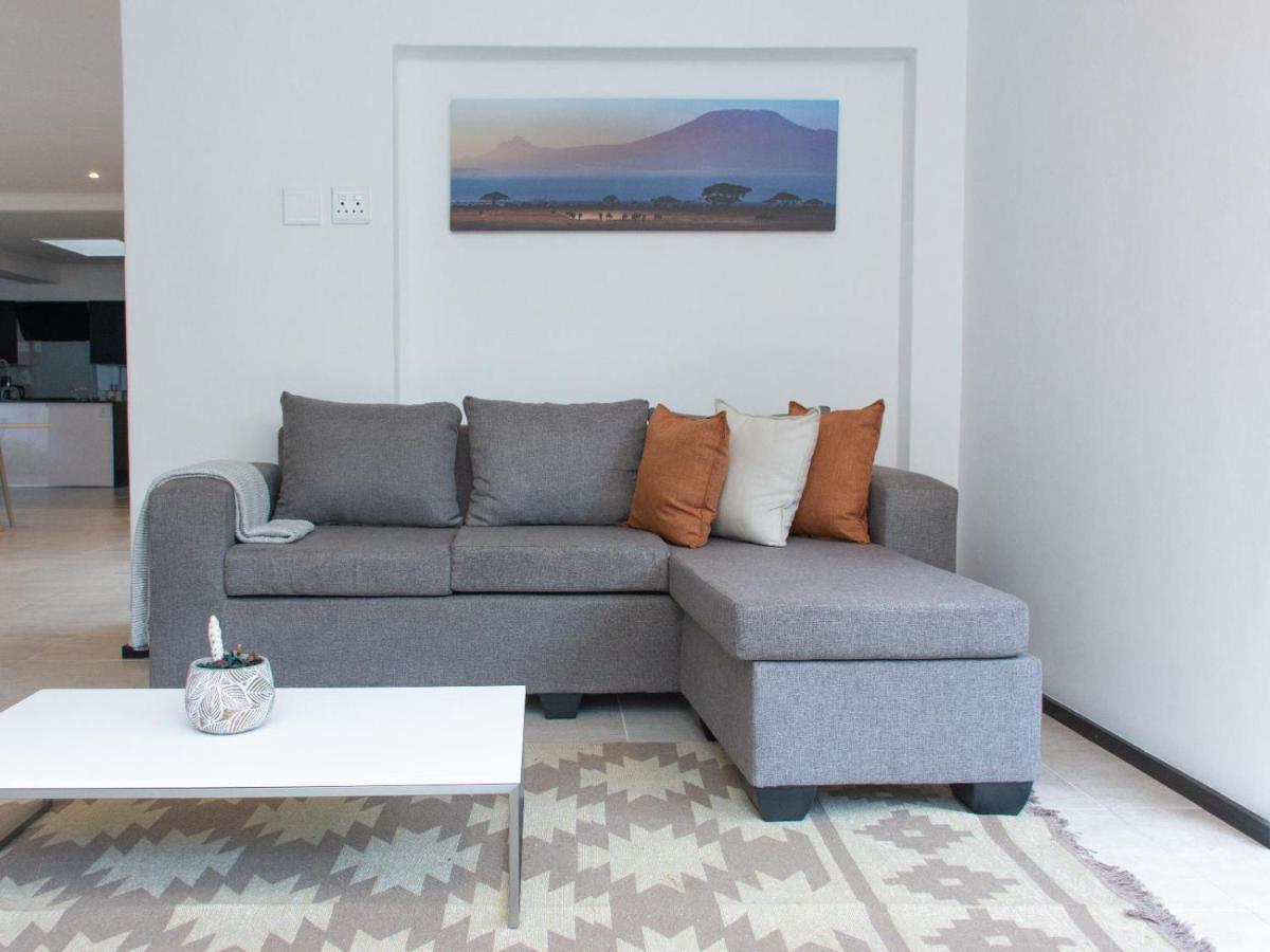 Zwelakho Furnished Apartments The Cube Johannesburgo Exterior foto